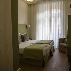 Dublin , Lisboa Portugal