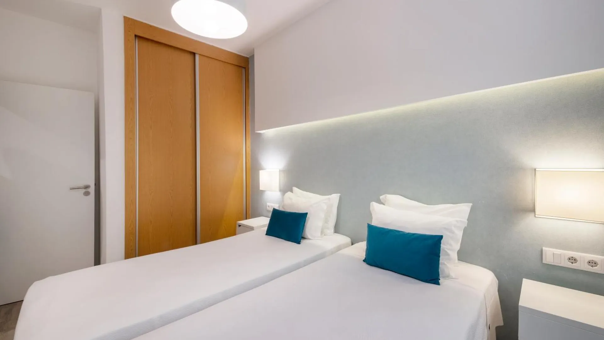 Alvormar Apartamentos Turisticos 4*, Alvor